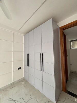 Room in 3 BHK Apartment at Dwarka – for Rent