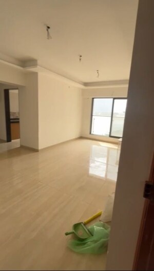 Room in 2 BHK Apartment at Je and Vee Vrindavan, Malad East – for Rent