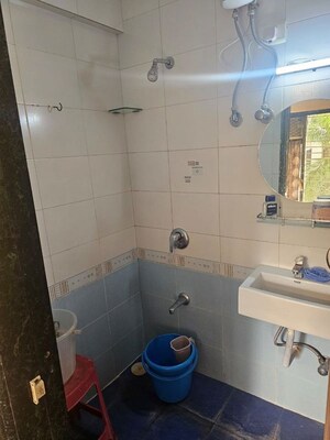 Bathroom in 1 BHK Apartment at Chembur – for Rent
