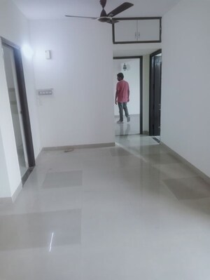 2 BHK Apartment For Rent in Unitech The Residences Gurgaon, Sector 33