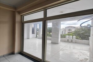 Room in 4 BHK Villa at Mansarovar Extension – for Sale