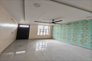 Room in 4 BHK Villa at Mansarovar Extension – for Sale