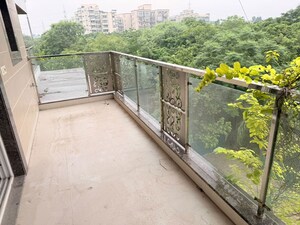 Balcony in 3 BHK Builder Floor at Sector 56 – for Rent