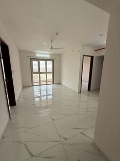 3 BHK Apartment For Rent in Kohinoor Sapphire