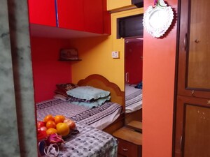 Bedroom in 1 RK Apartment at Malad West – for Sale