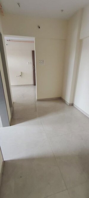 Room in  Apartment at Andheri West – for Rent
