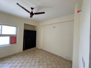 Bedroom in 2 BHK Apartment at BPTP Princess Park, Sector 86 – for Rent