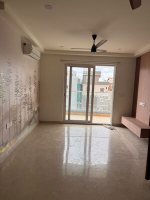Room in 3 BHK Apartment at Aurobindo Kohinoor, Serilingampally – for Rent