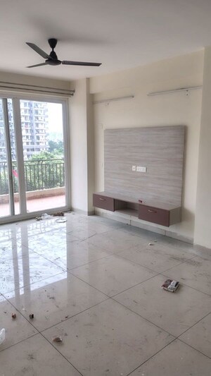 Room in 3 BHK Apartment at RPS Auria, Sector 88 – for Rent