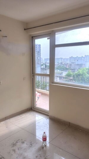 Room in 3 BHK Apartment at RPS Auria, Sector 88 – for Rent