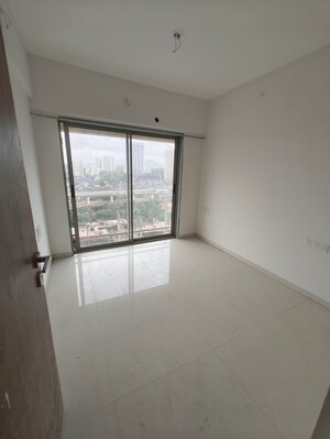 Room in 2 BHK Apartment at L And T Rejuve 360, Mulund West – for Rent