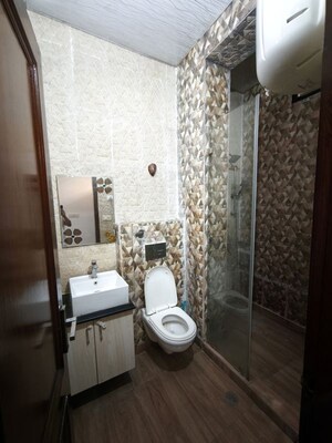 Bathroom in 3 BHK Builder Floor at Ashok Nagar – for Rent
