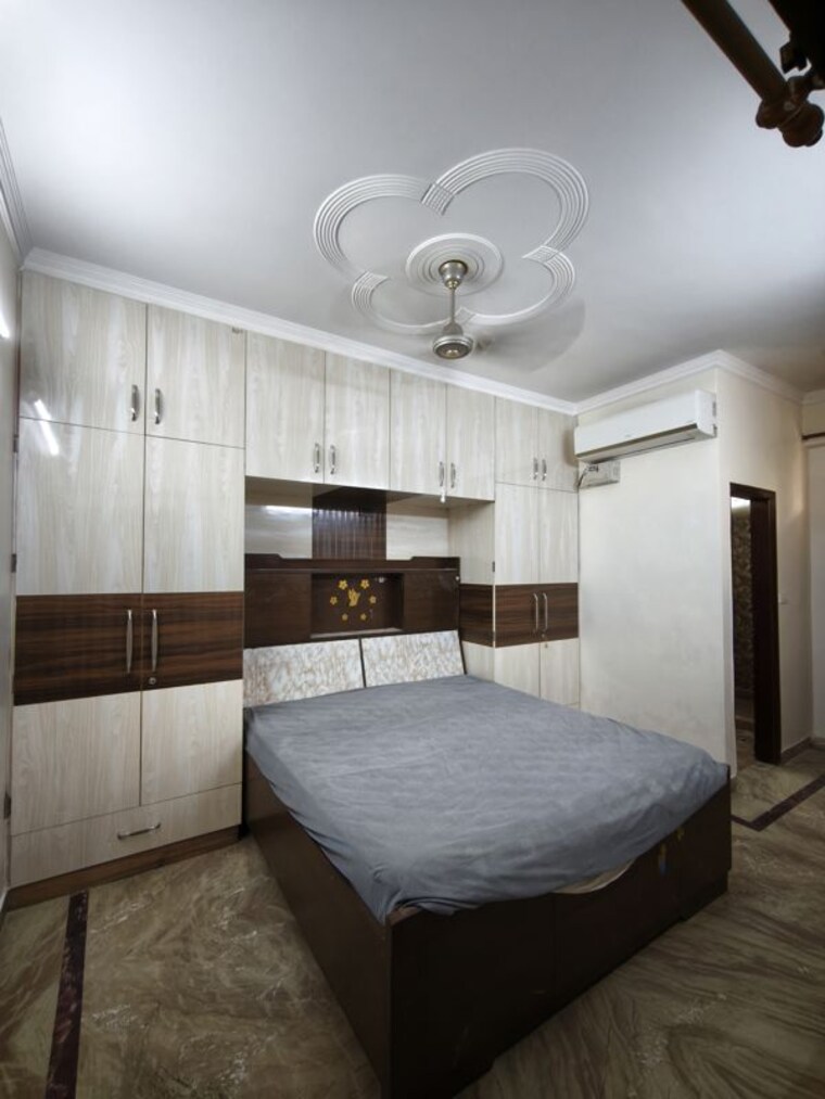 Bedroom, ashok nagar 3 Bedroom 1800 Sq.Ft. Builder Floor In Ashok Nagar Delhi 10609806