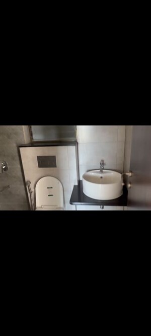 Bathroom in 1 BHK Apartment at Mahindra Alcove, Chandivali – for Rent