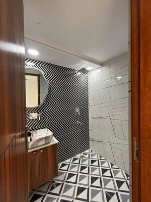 Bathroom in 3 BHK Apartment at Sector 18 Dwarka – for Rent