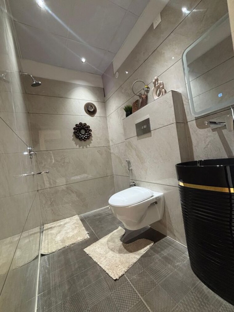 Bathroom, aerocity 3 Bedroom 150 Sq.Yd. Apartment In Aerocity Mohali 10607342