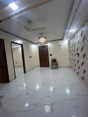 Bathroom in 1 BHK Builder Floor at Saket – for Rent