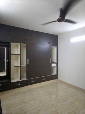Room in 3 BHK Builder Floor at Ashok Nagar – for Rent