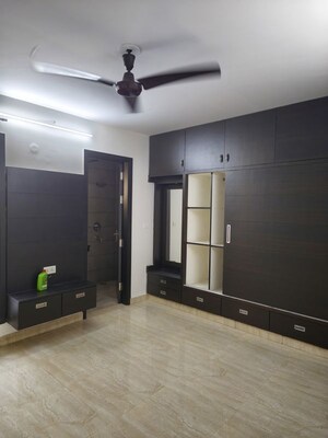 Room in 3 BHK Builder Floor at Ashok Nagar – for Rent