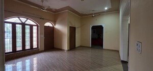 Room in 3 BHK Builder Floor at Aman Vihar – for Rent