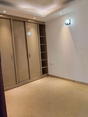 2 BHK Builder Floor For Rent in Saket