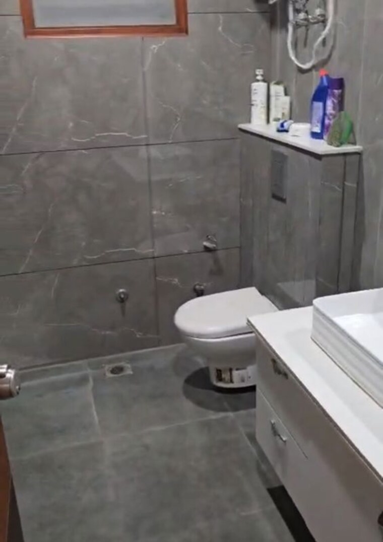 Bathroom, bp-homes 3 Bedroom 250 Sq.Yd. Builder Floor In Sector 85 Faridabad 10609901