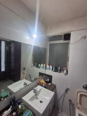 Attached Bathroom in 2.5 BHK Apartment at Adhiraj Cypress, Kharghar – for Rent