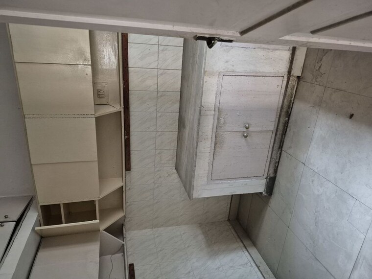 Kitchen, mayur vihar 3.5 Bedroom 1350 Sq.Ft. Apartment In Mayur Vihar Delhi 10609908