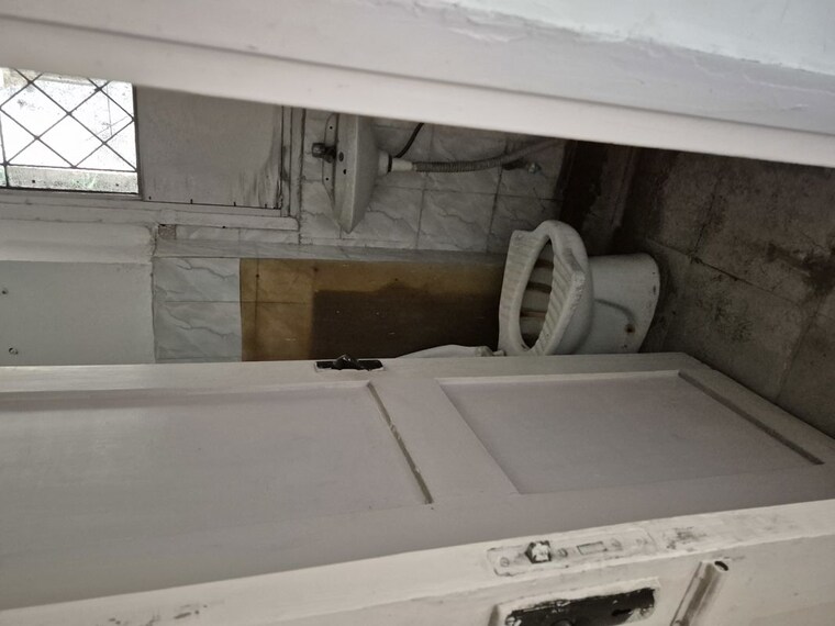 Kitchen, mayur vihar 3.5 Bedroom 1350 Sq.Ft. Apartment In Mayur Vihar Delhi 10609908