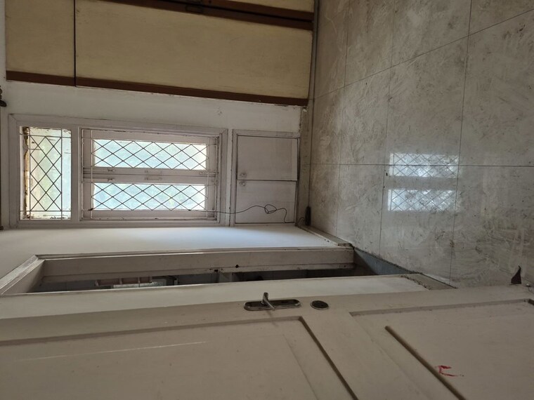 Room, mayur vihar 3.5 Bedroom 1350 Sq.Ft. Apartment In Mayur Vihar Delhi 10609908
