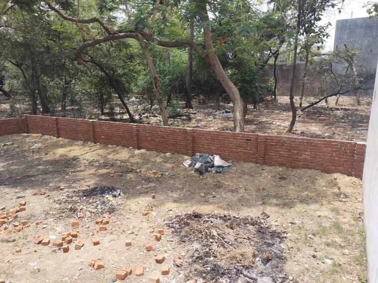 undefined, indira nagar  2000 Sq.Ft. Plot In Indira Nagar Lucknow 10609926