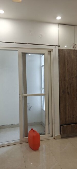 Room in 2 BHK Builder Floor at Aman Vihar – for Rent