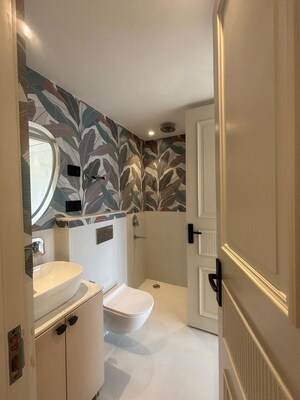 Attached Bathroom in 4 BHK Apartment at Sector 12 Dwarka – for Rent