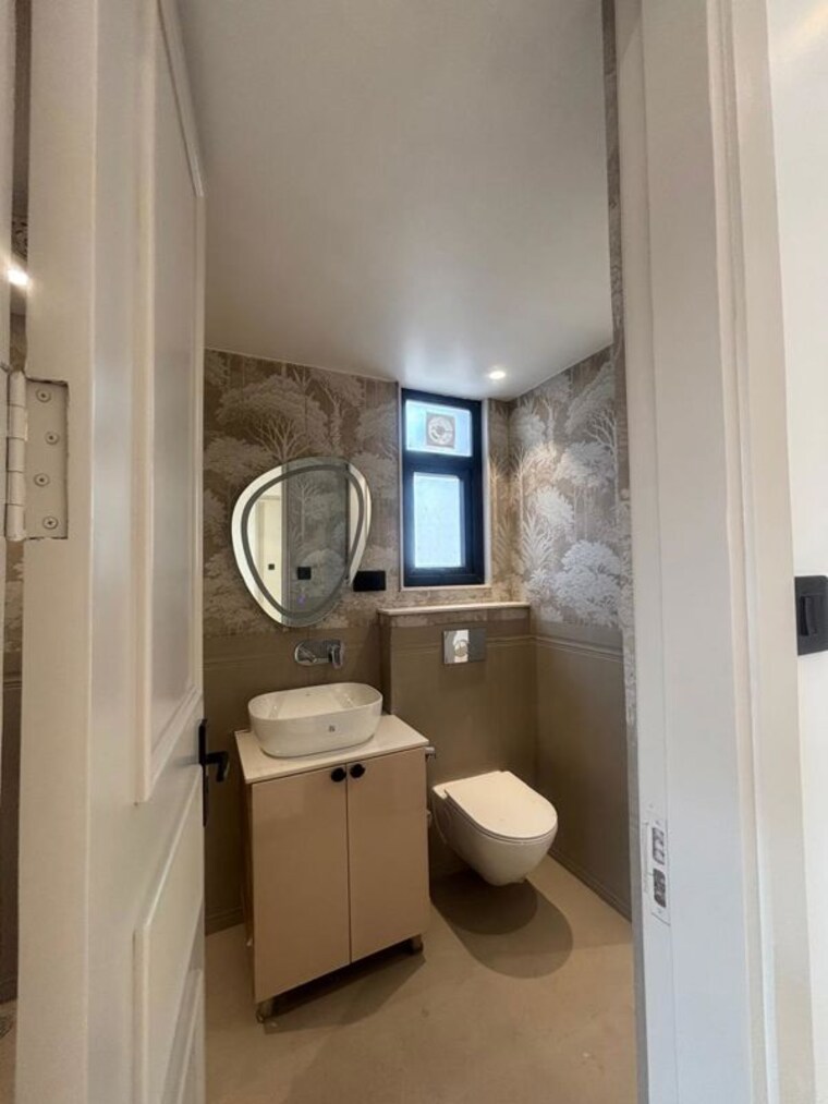 Bathroom, sector 12 dwarka 4 Bedroom 2500 Sq.Ft. Apartment In Sector 12 Dwarka Delhi 10609963