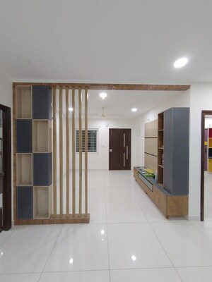 Room in 3 BHK Apartment at Honer Vivantis, Gopanpally – for Rent