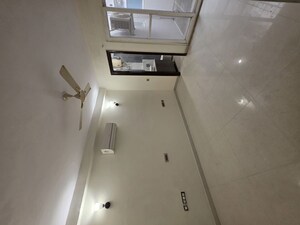 Furnished Amenities in 4 BHK Builder Floor at Sushant Lok Iii – for Rent