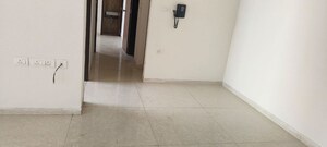Room in 2 BHK Apartment at Lodha Amara, Kolshet Road – for Rent