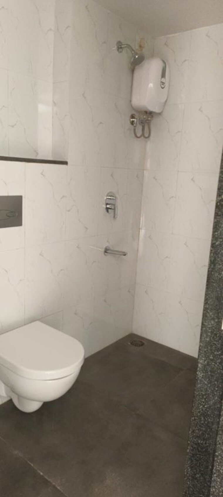 Bathroom, lodha-amara 3 Bedroom 950 Sq.Ft. Apartment In Kolshet Road Thane 10609987