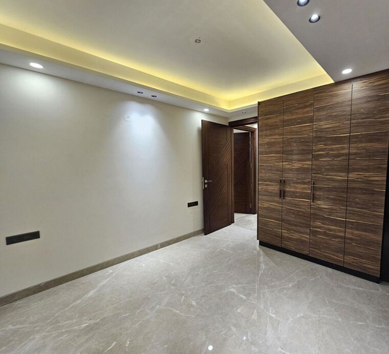 Room, sector 22 3 Bedroom 1200 Sq.Ft. Builder Floor In Sector 22 Gurgaon 10609982