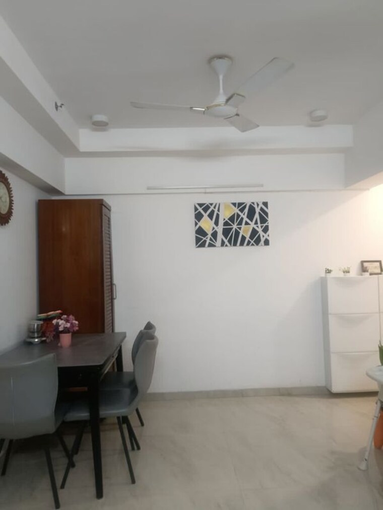 Team Area, rizvi-cedar 2 Bedroom 750 Sq.Ft. Apartment In Malad East Mumbai 10609999