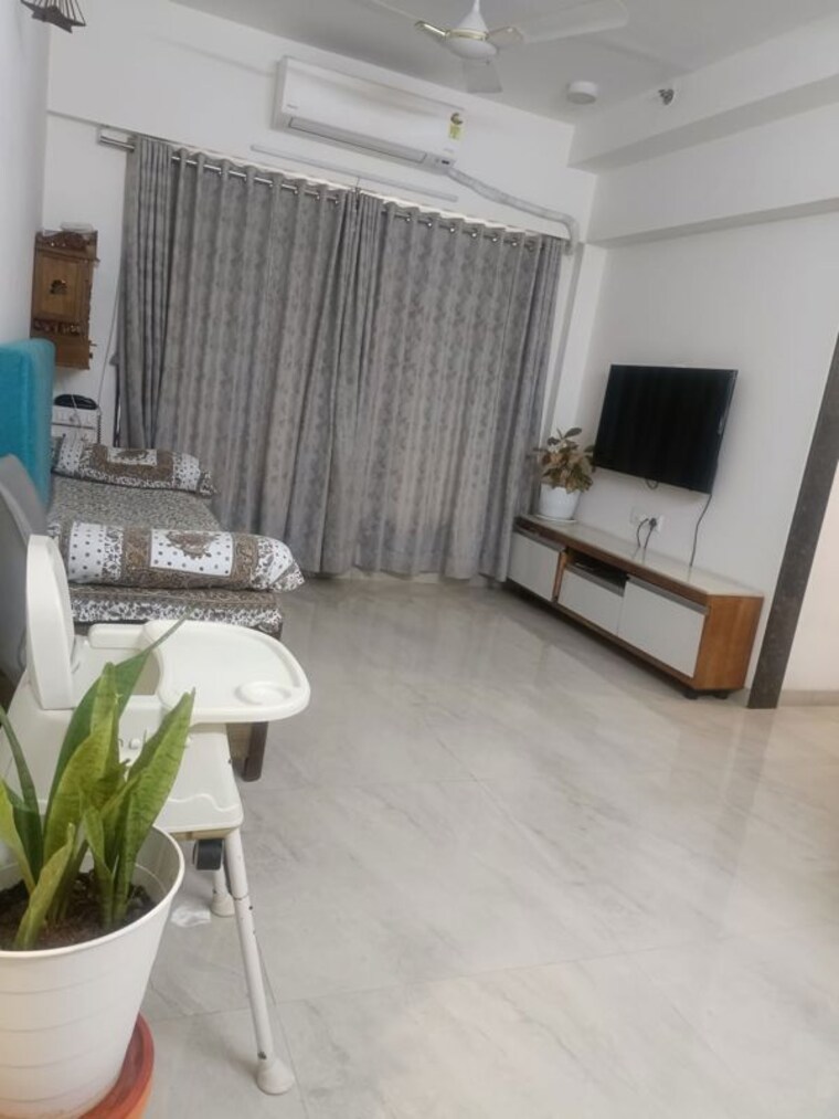 Team Area, rizvi-cedar 2 Bedroom 750 Sq.Ft. Apartment In Malad East Mumbai 10609999