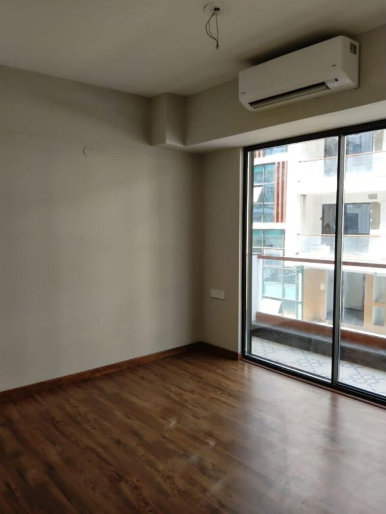 Room, signature-global-city-63a 3 Bedroom 1650 Sq.Ft. Apartment In Sector 63a Gurgaon 10610016