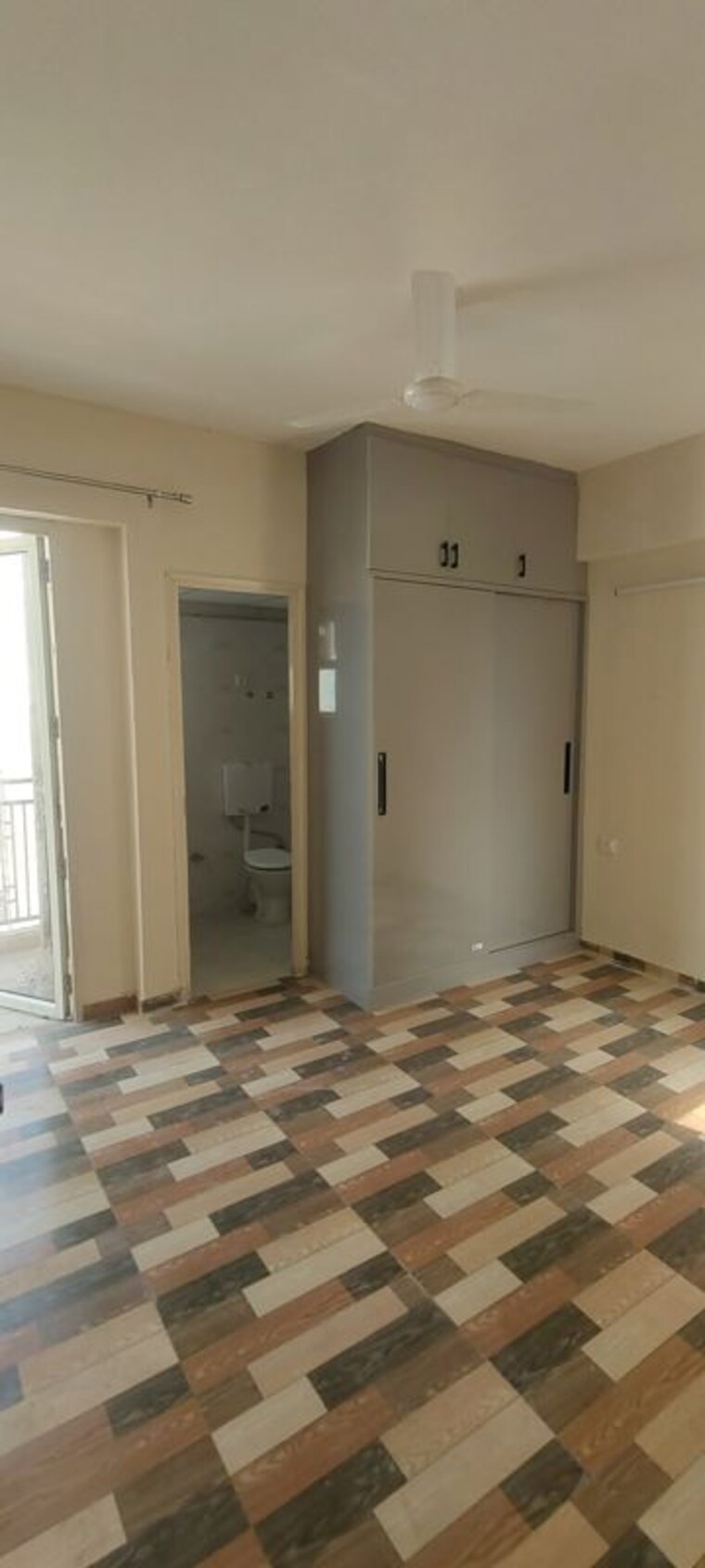 Room, mrg-the-meridian 2 Bedroom 620 Sq.Ft. Apartment In Sector 89 Gurgaon 10610023