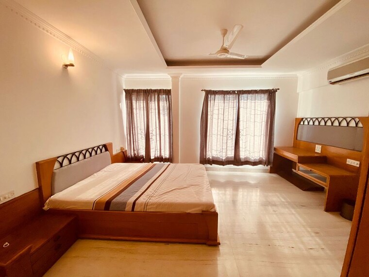 Living Room, goldcrest-nilgiri-greens 4 Bedroom 3650 Sq.Ft. Penthouse In Aundh Pune 10610019