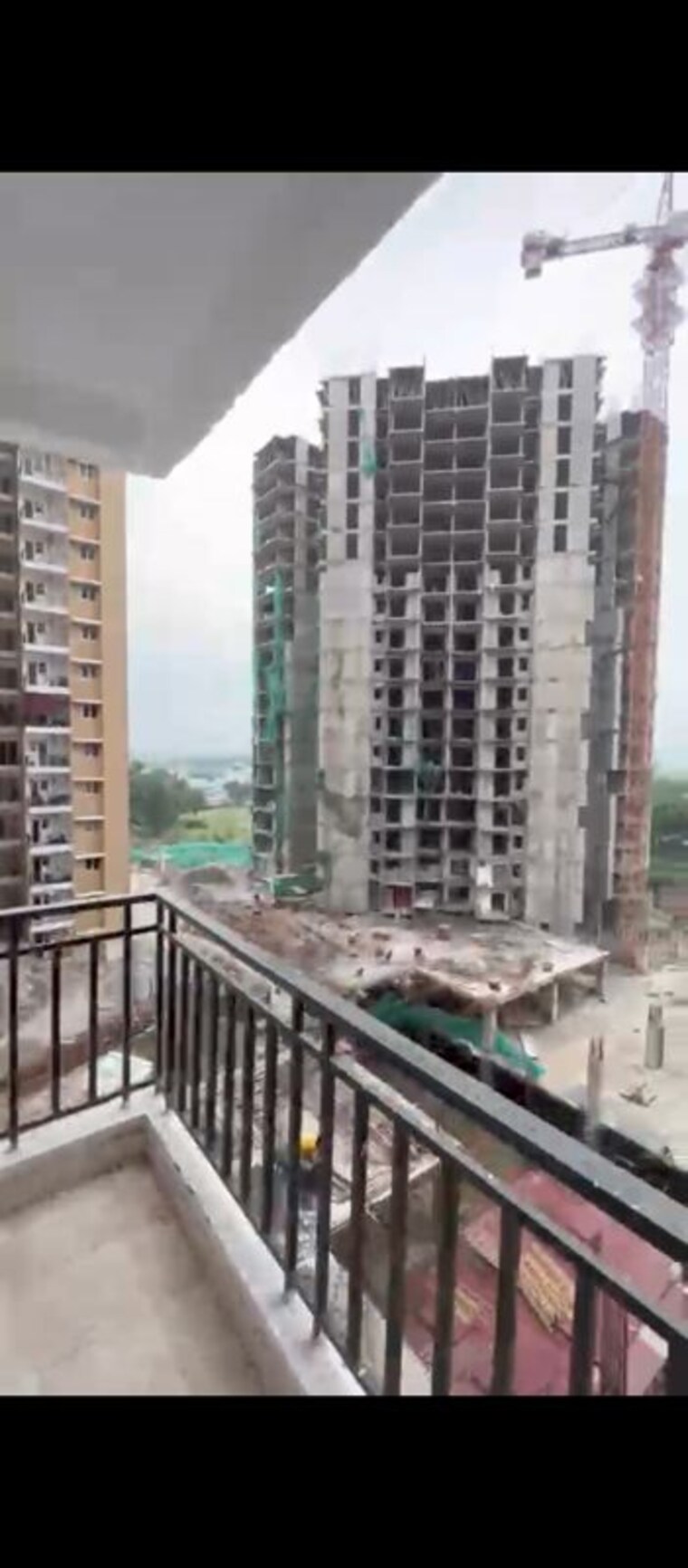 Balcony, aadhar-the-business-capital-high-rise 3 Bedroom 1500 Sq.Ft. Apartment In Knowledge Park V Greater Noida Greater Noida 10610031