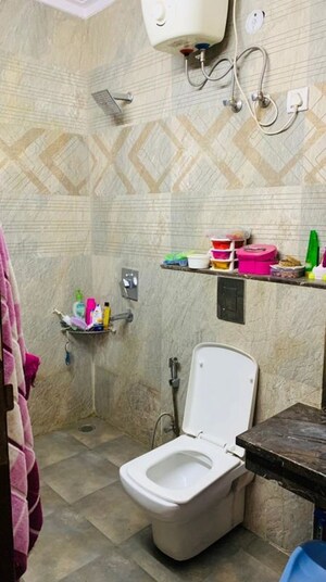 Bathroom in 3 BHK Builder Floor at Sector 21 – for Rent