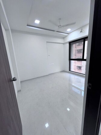 2 BHK 900 Sq.Ft. Apartment in Raj Infinia