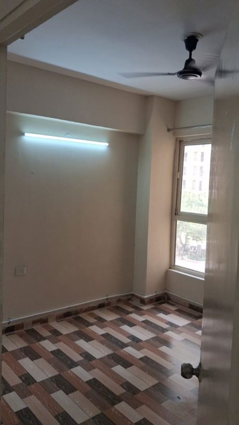 Room, mrg-the-meridian 2 Bedroom 601 Sq.Ft. Apartment In Sector 89 Gurgaon 10610062