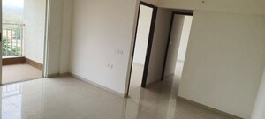 Room in 2 BHK Apartment at Lodha Amara, Kolshet Road – for Rent