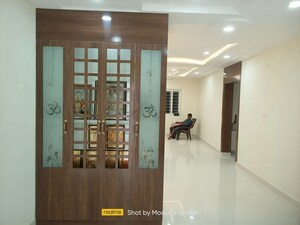 Room in 2.5 BHK Apartment at Frontline Seven, Kokapet – for Rent